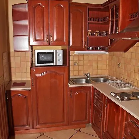 Mediterran Apartman Apartament Sárvár