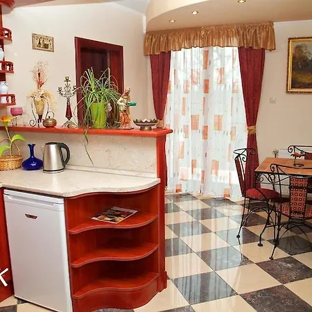 Mediterran Apartman * Sárvár